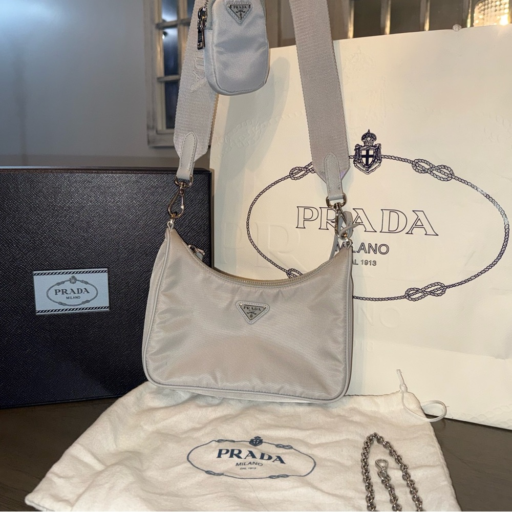 Prada nylon bag - Picture 4 of 10